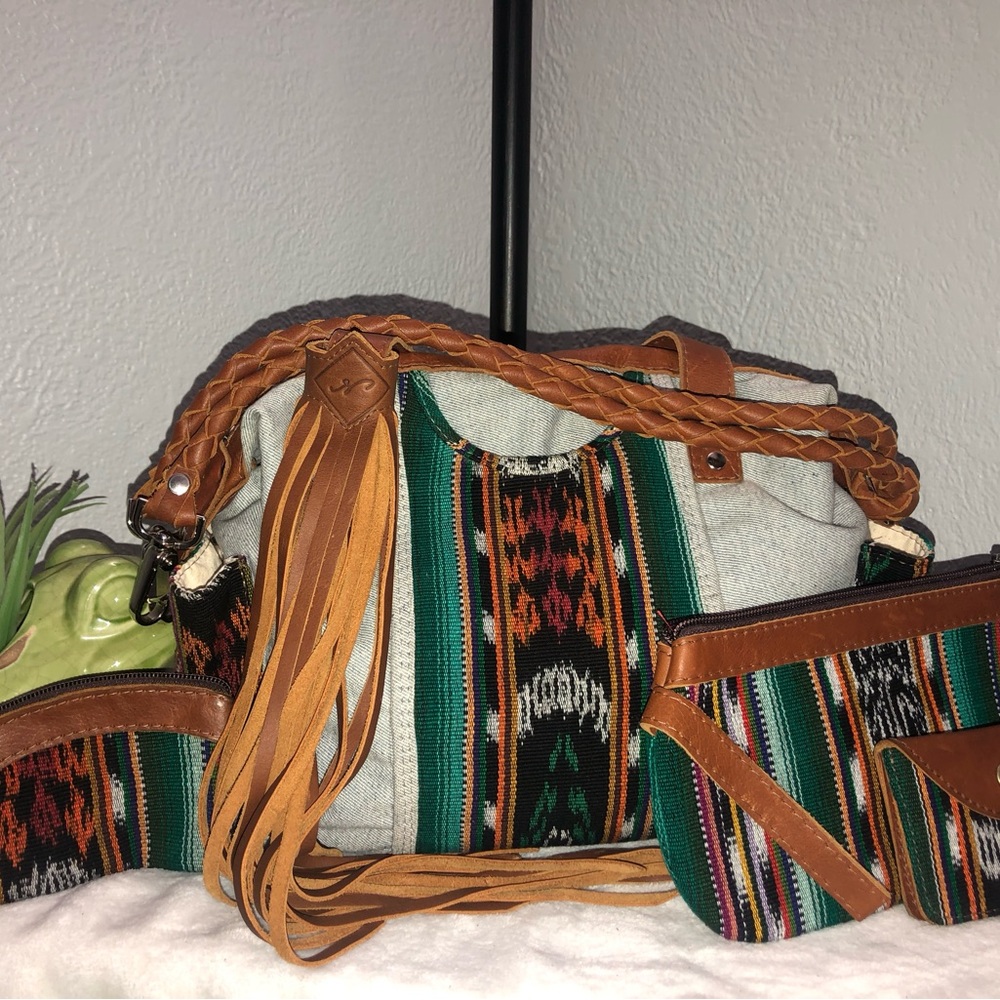 ISO: all things Everglade. Reasonable offers please.